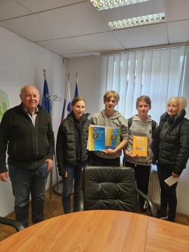 Po predstavitvi v Domzalah je predstavnike sprejel tudi zupan Dusan Skerbis